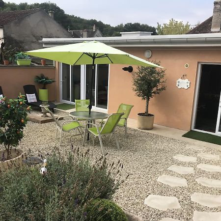 Loft L Atelier De Jacques Pres De Chablis Villa Villy  Exterior photo